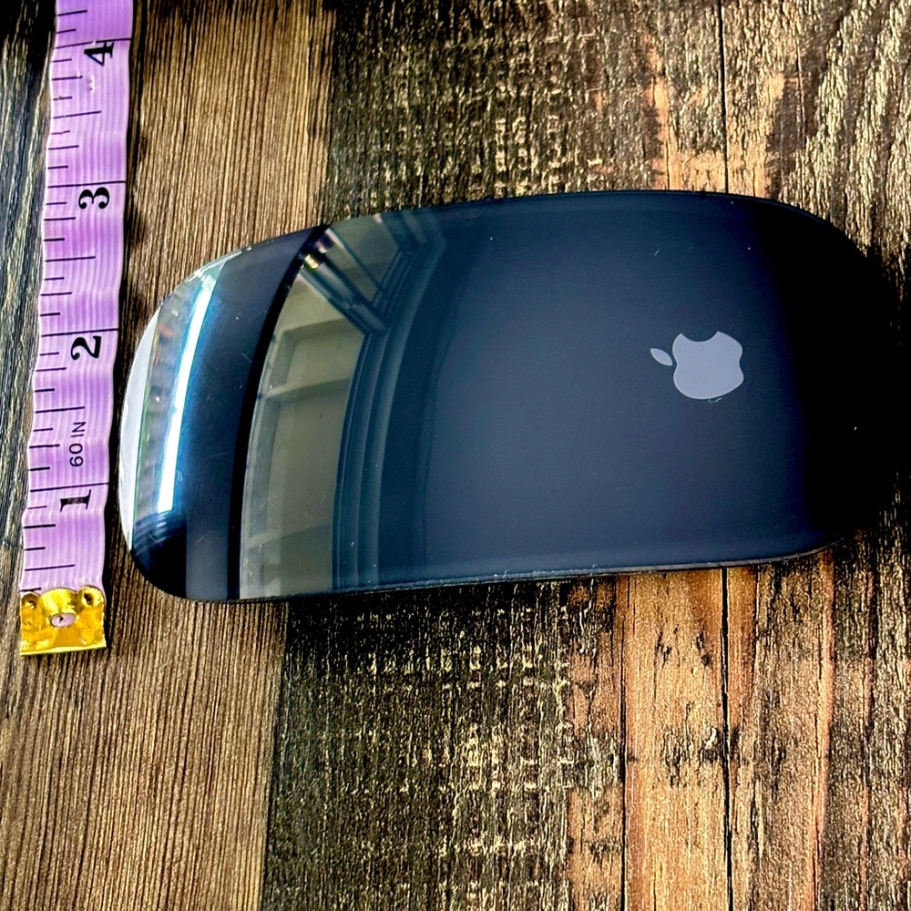 Apple Black Magic Mouse - Picture 2 of 5